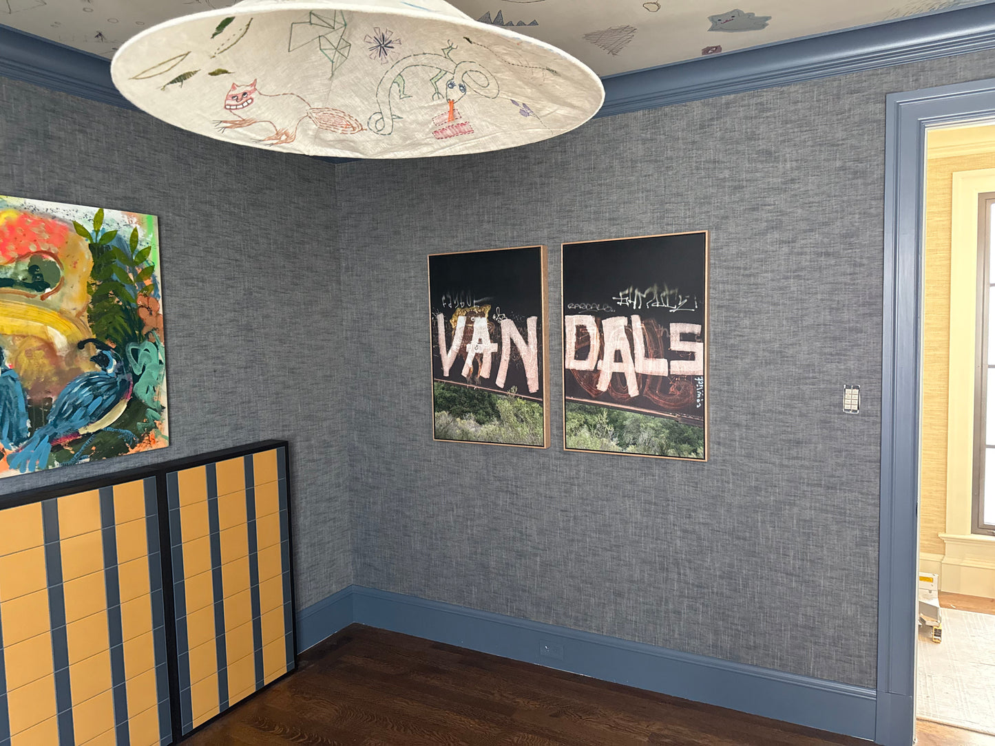 VAN-DALS